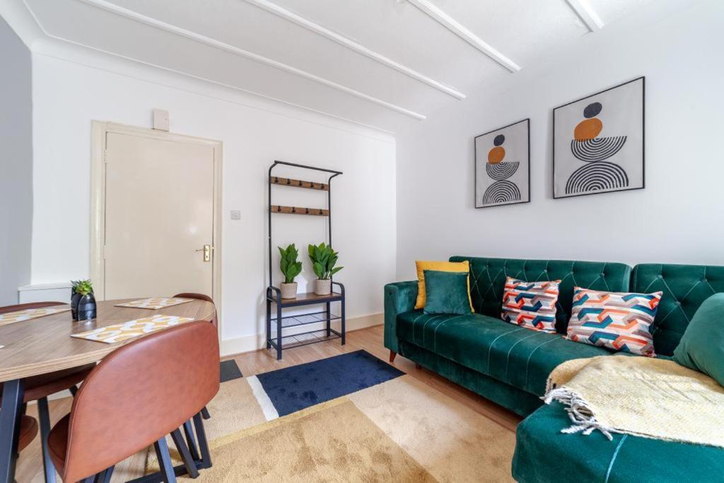 One Bedroom Flat In The Heart Of Brixton London Exterior photo
